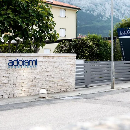 Apartman Adorami *