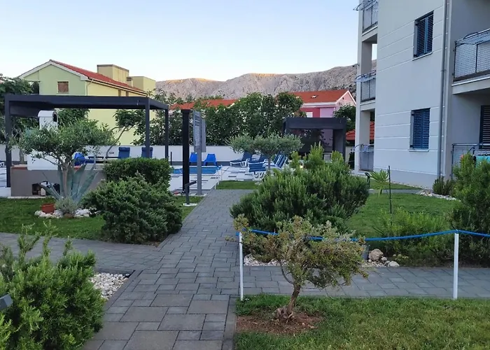 Adorami Baška