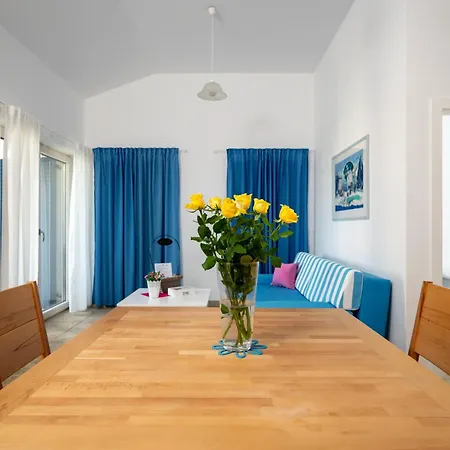 Apartament Adorami *