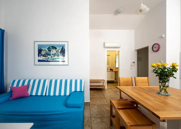 Adorami Apartment